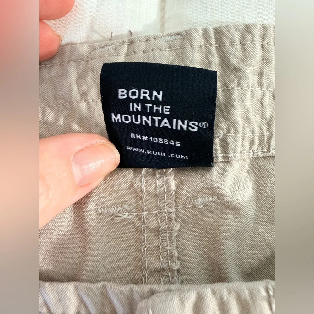 Kuhl women’s hiking climbing camping khaki shorts 5 pockets lightweight 10 EUC - Picture 10 of 12